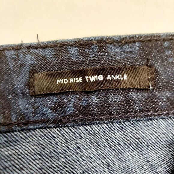 BDG Urban Outfitters Mid Rise Laser Print Twig Ankle Jeans sz 29 Dark Wash - Picture 7 of 15